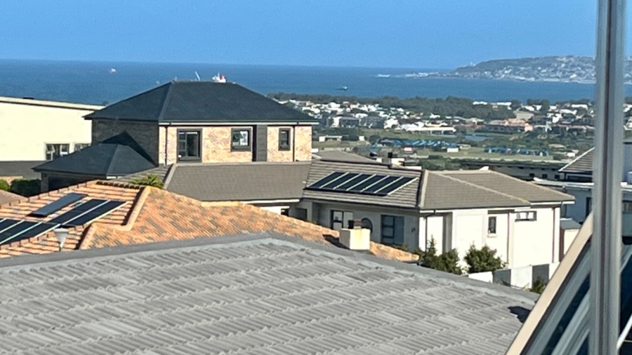 4 Bedroom Property for Sale in Monte Christo Western Cape